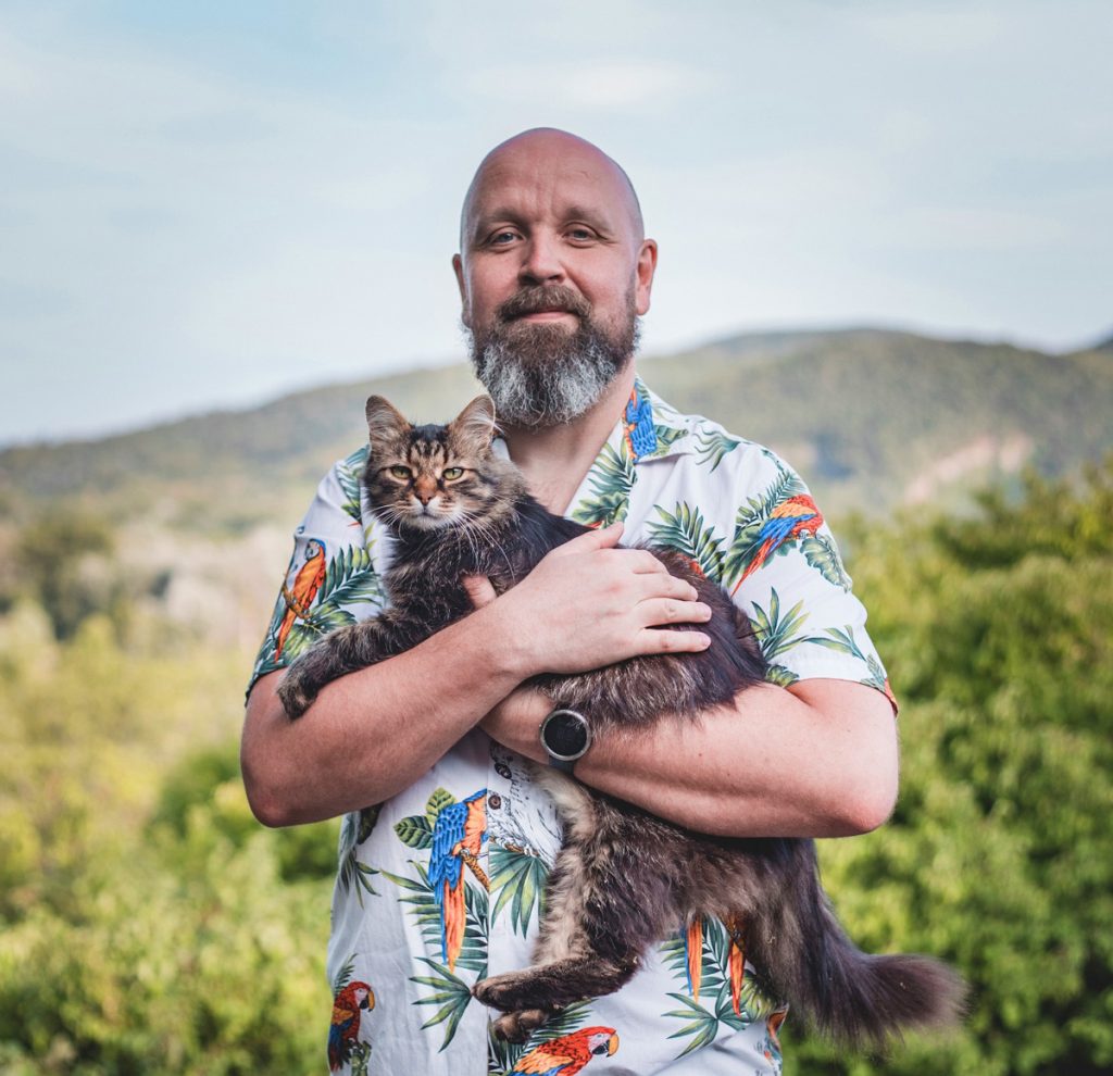 Wofgang G with kitty