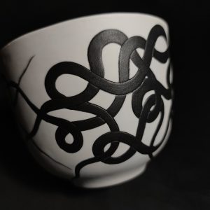 Entangled Octopus handmade ceramic bowl side veiw