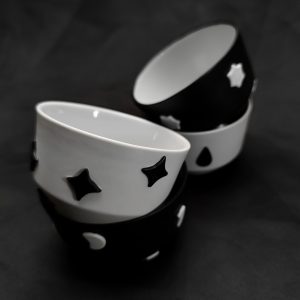 Black and White Smooth Porcelain Cups setA
