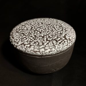 Dark Clay ceramic jar glazed effect lid